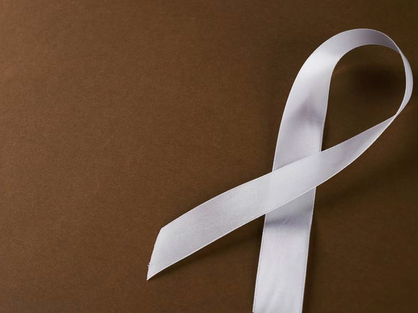 White ribbon